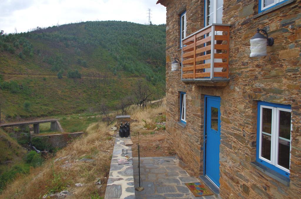 Casas Do Sinhel Casa de hóspedes Cha de Alvares Exterior foto